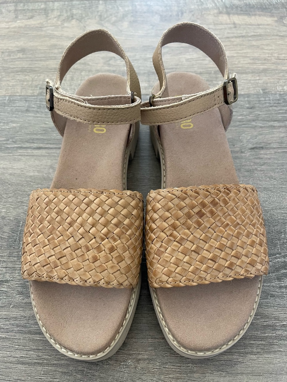 New Munro Conner Ankle Strap Platform Sandal size 8.5 - Picture 2 of 9